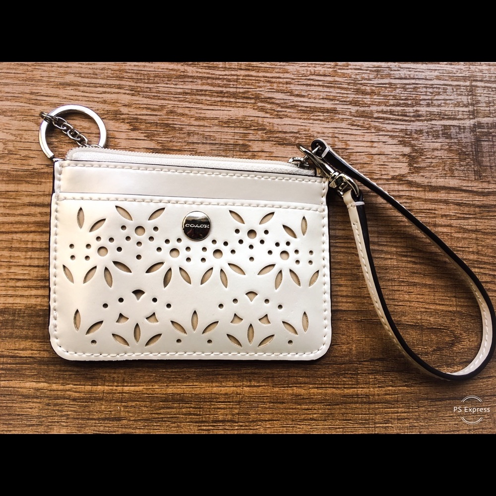 Coach ID holder